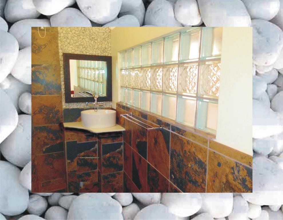 44 On Ennis Guest Lodge And Restaurant - No Load Sheddding Ermelo Ngoại thất bức ảnh