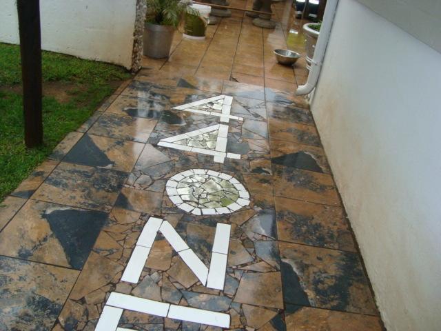 44 On Ennis Guest Lodge And Restaurant - No Load Sheddding Ermelo Ngoại thất bức ảnh